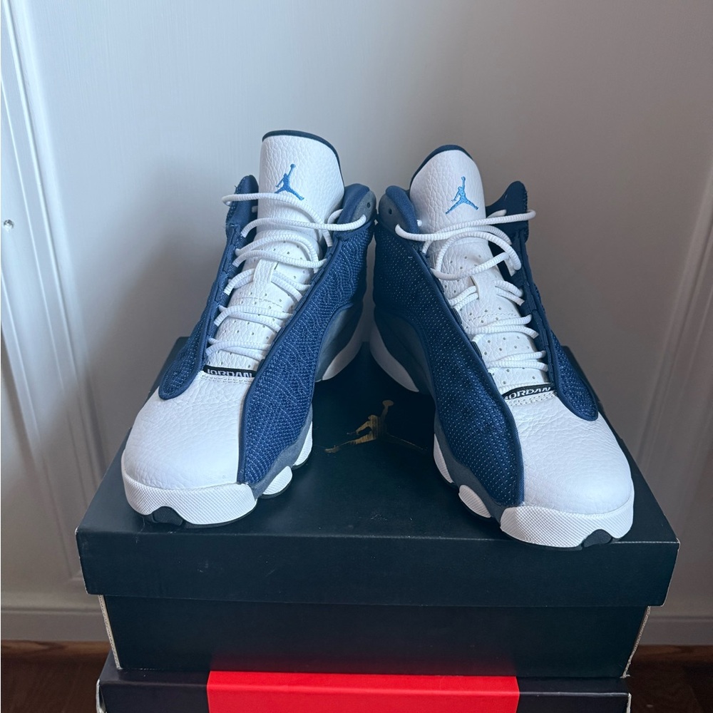 Jordan 13 Retro Navy and University Blue - Picture 4 of 10